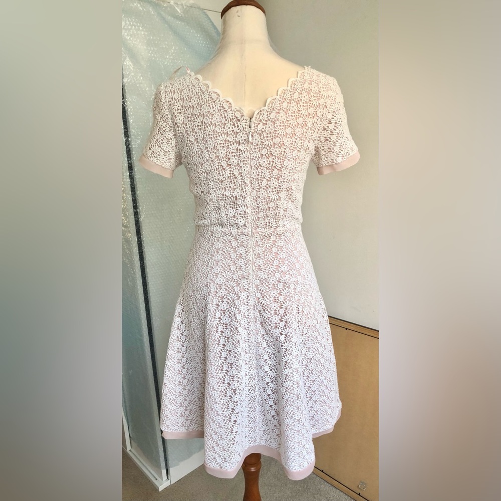 Alannah hill Creme Lace dress - Picture 3 of 10